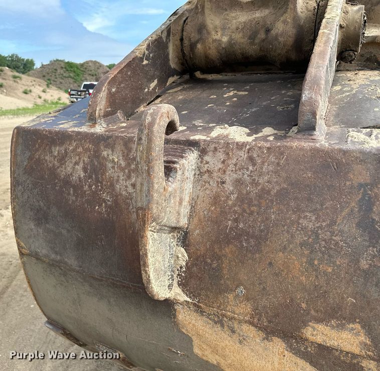 image for item AF9668 2003 Hitachi ZX450LC  excavator