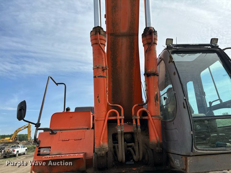 image for item AF9668 2003 Hitachi ZX450LC  excavator