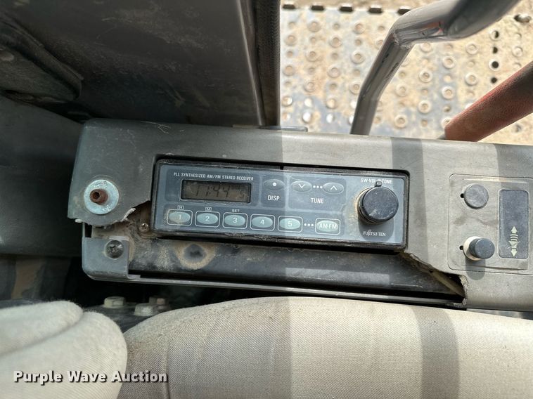 image for item AF9668 2003 Hitachi ZX450LC  excavator