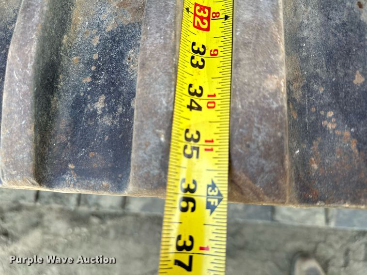 image for item AF9668 2003 Hitachi ZX450LC  excavator