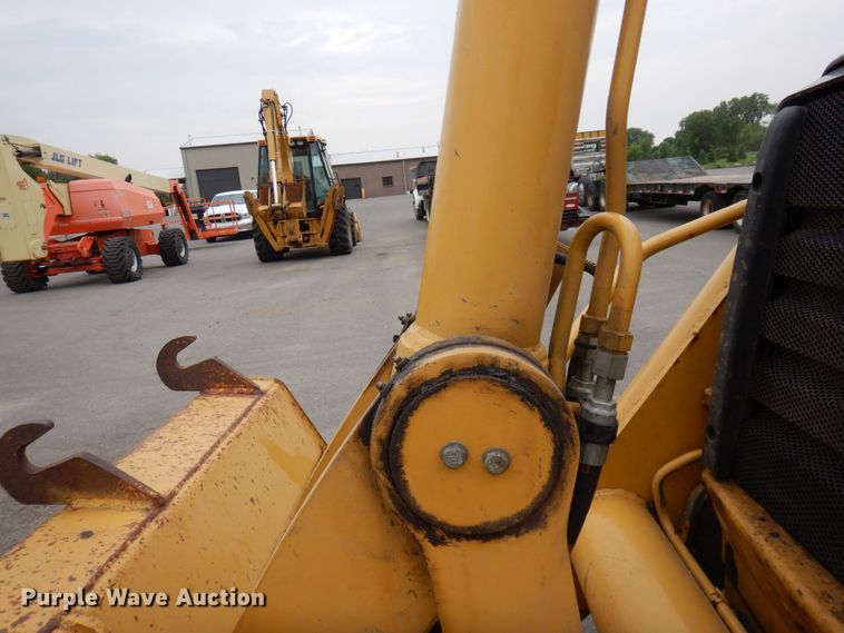 image for item AF9673 2003 Caterpillar 420D  backhoe