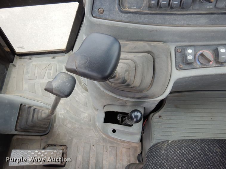 image for item AF9673 2003 Caterpillar 420D  backhoe