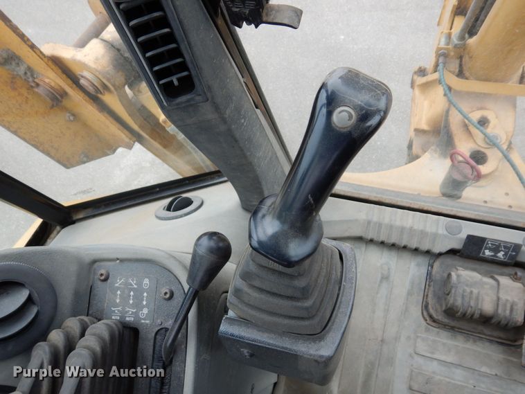 image for item AF9673 2003 Caterpillar 420D  backhoe
