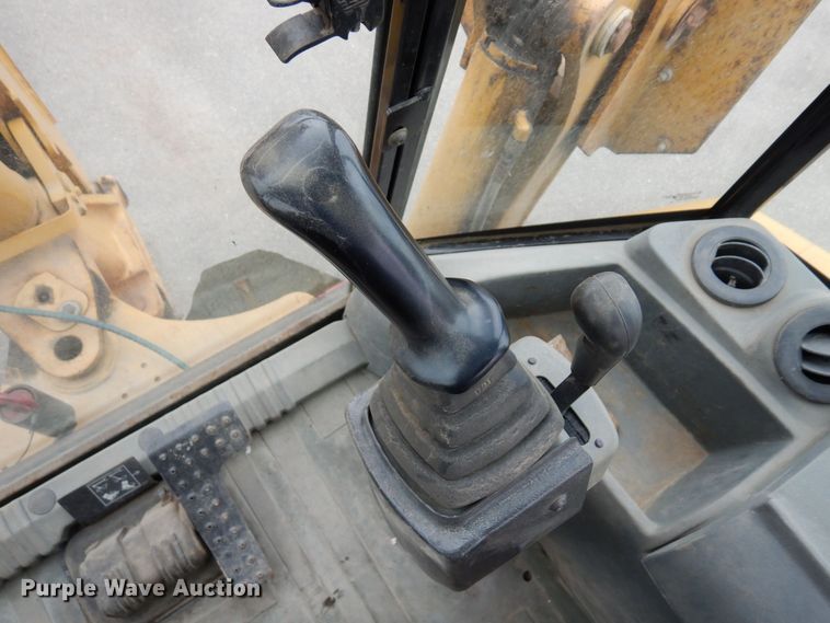image for item AF9673 2003 Caterpillar 420D  backhoe