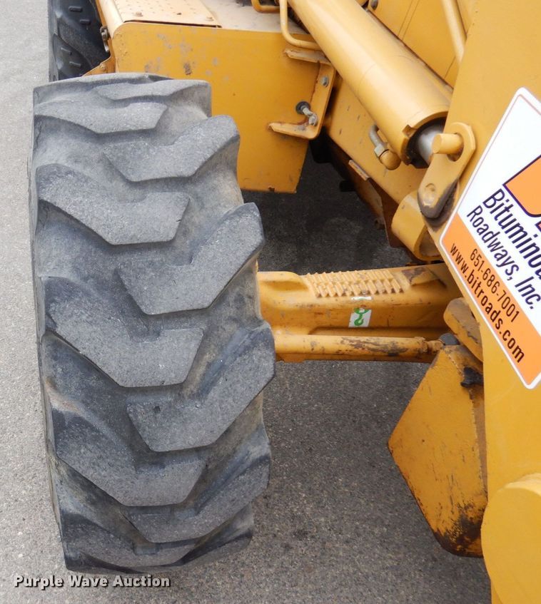 image for item AF9673 2003 Caterpillar 420D  backhoe