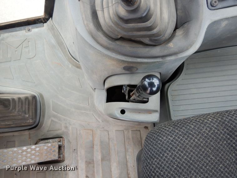 image for item AF9674 2003 Caterpillar 420D  backhoe