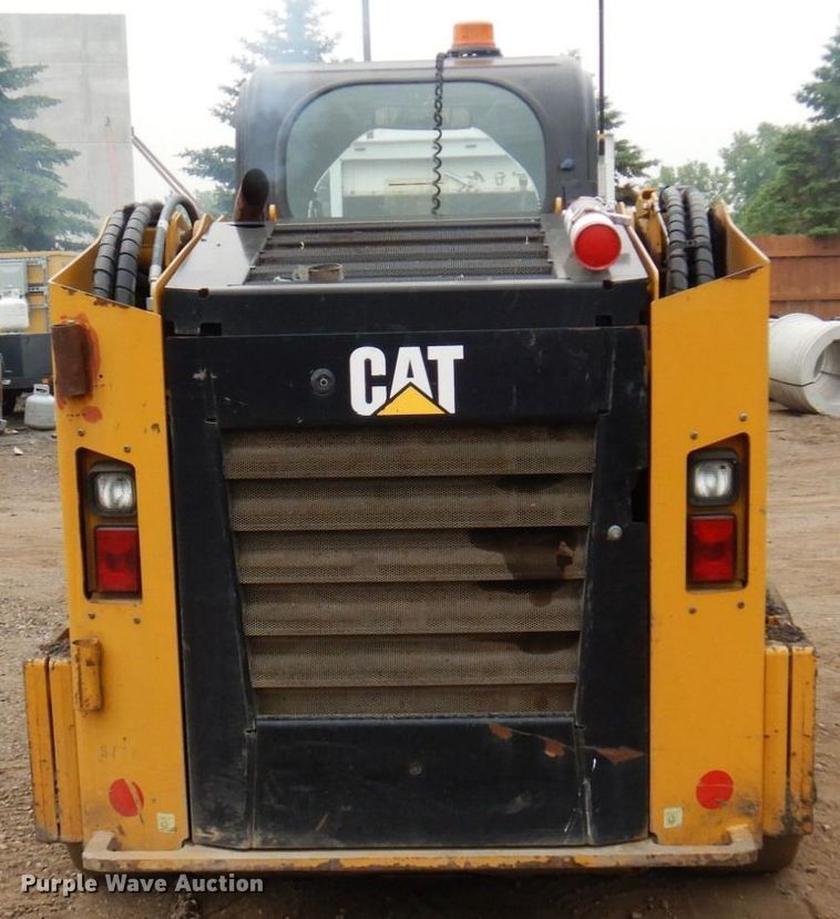 image for item AF9675 2016 Caterpillar 246D  skid steer loader