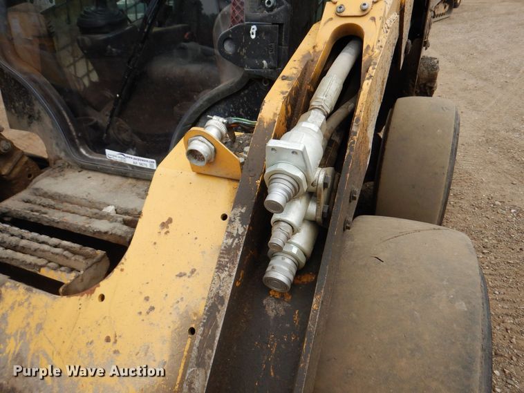 image for item AF9675 2016 Caterpillar 246D  skid steer loader
