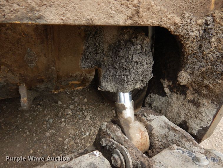 image for item AF9675 2016 Caterpillar 246D  skid steer loader