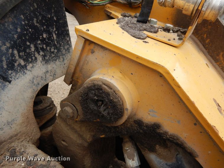image for item AF9675 2016 Caterpillar 246D  skid steer loader
