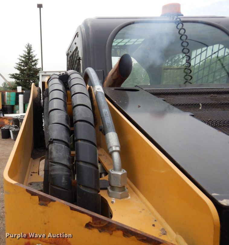 image for item AF9675 2016 Caterpillar 246D  skid steer loader