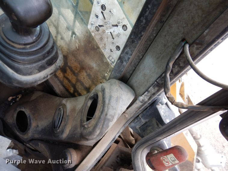 image for item AF9675 2016 Caterpillar 246D  skid steer loader