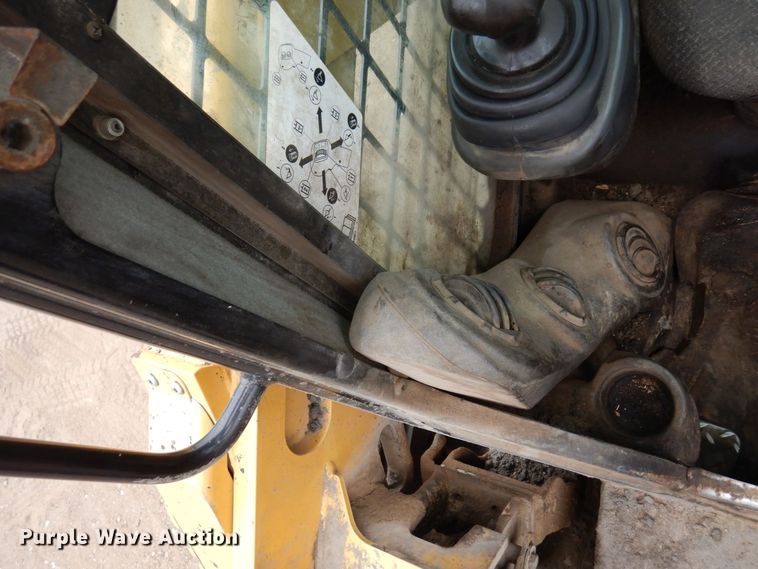 image for item AF9675 2016 Caterpillar 246D  skid steer loader