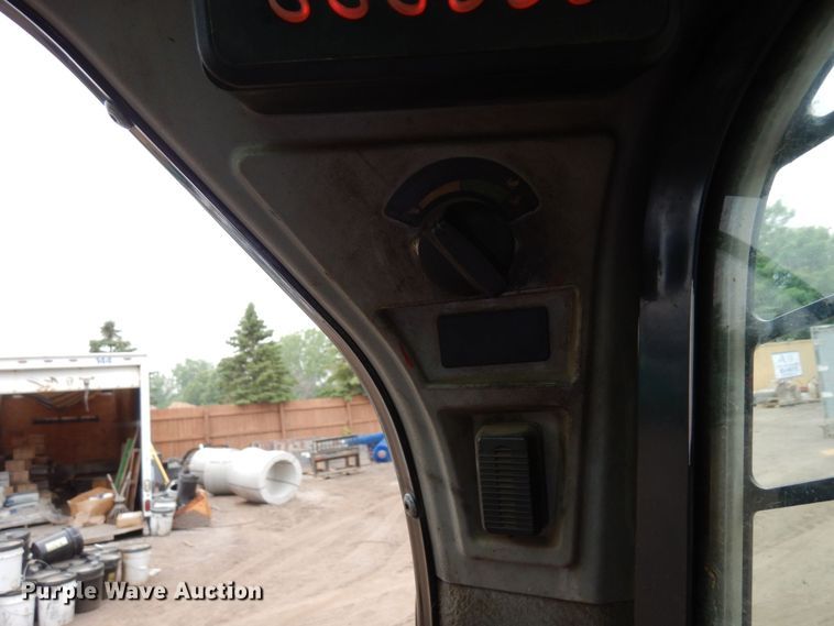 image for item AF9675 2016 Caterpillar 246D  skid steer loader