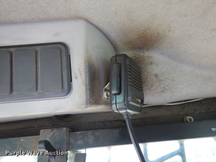 image for item AF9675 2016 Caterpillar 246D  skid steer loader