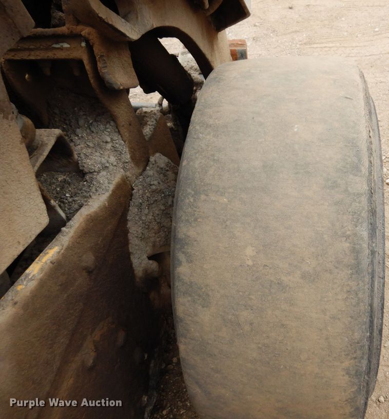 image for item AF9675 2016 Caterpillar 246D  skid steer loader