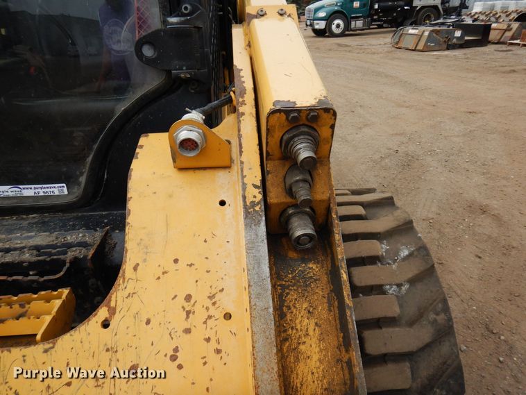 image for item AF9676 2017 Caterpillar 246D  skid steer loader
