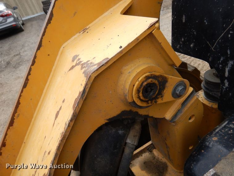 image for item AF9676 2017 Caterpillar 246D  skid steer loader