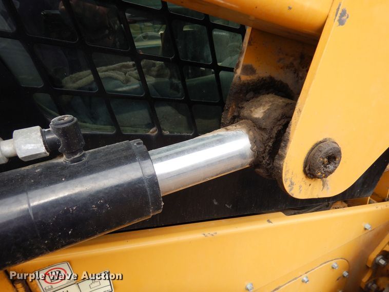 image for item AF9676 2017 Caterpillar 246D  skid steer loader