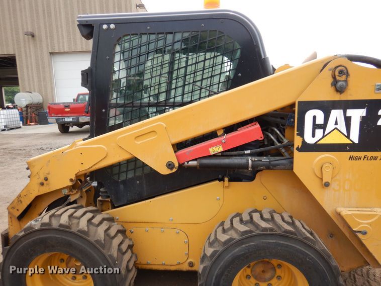 image for item AF9676 2017 Caterpillar 246D  skid steer loader