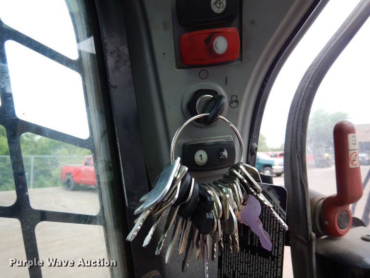 image for item AF9676 2017 Caterpillar 246D  skid steer loader