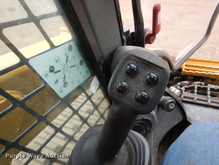 image for item AF9678 2019 Caterpillar 279D  tracked skid steer loader