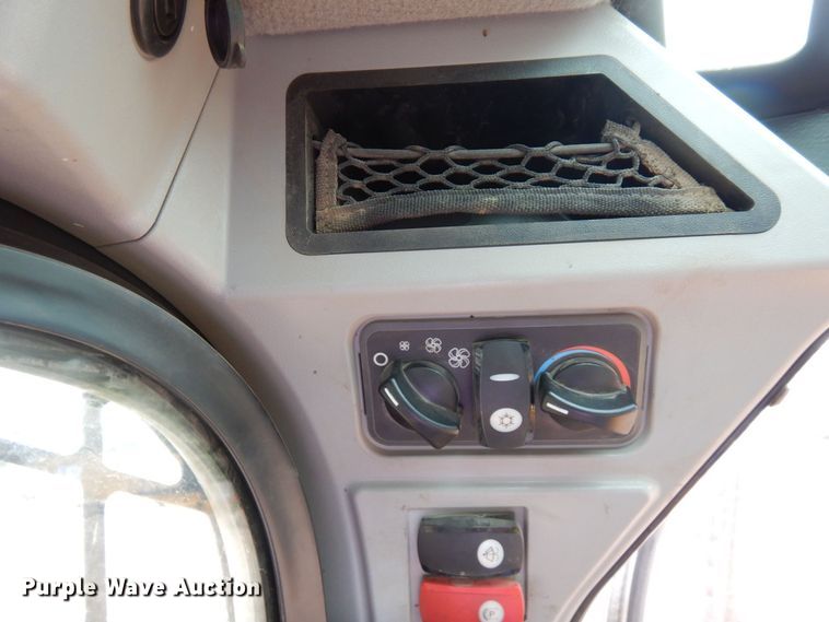 image for item AF9678 2019 Caterpillar 279D  tracked skid steer loader