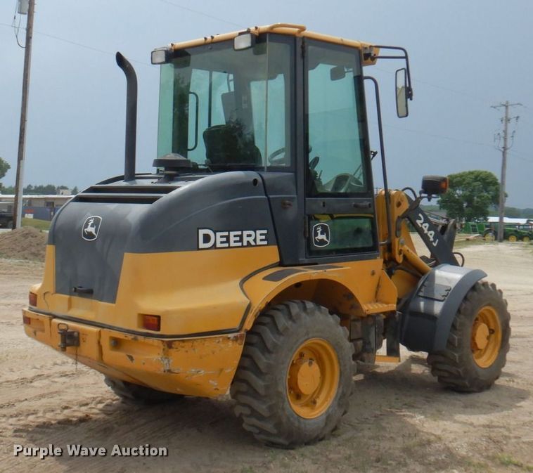 image for item AF9680 2006 John Deere 244J  wheel loader