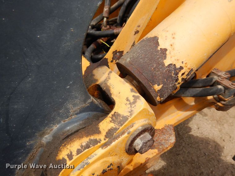 image for item AF9680 2006 John Deere 244J  wheel loader