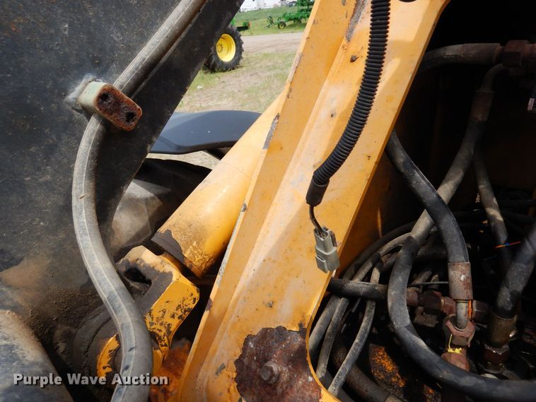 image for item AF9680 2006 John Deere 244J  wheel loader