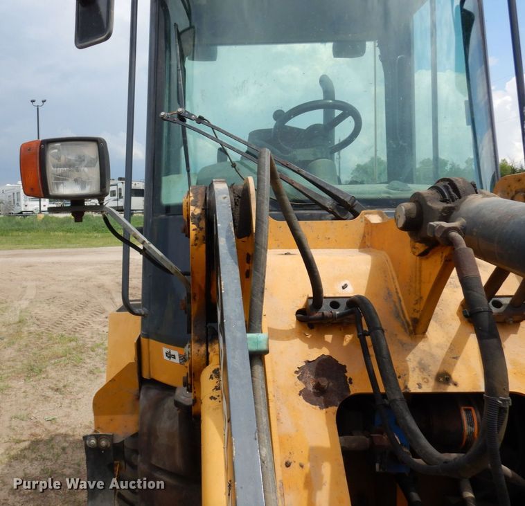 image for item AF9680 2006 John Deere 244J  wheel loader