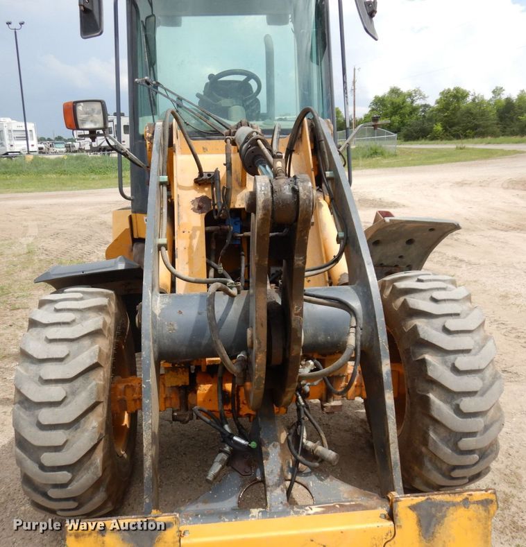 image for item AF9680 2006 John Deere 244J  wheel loader