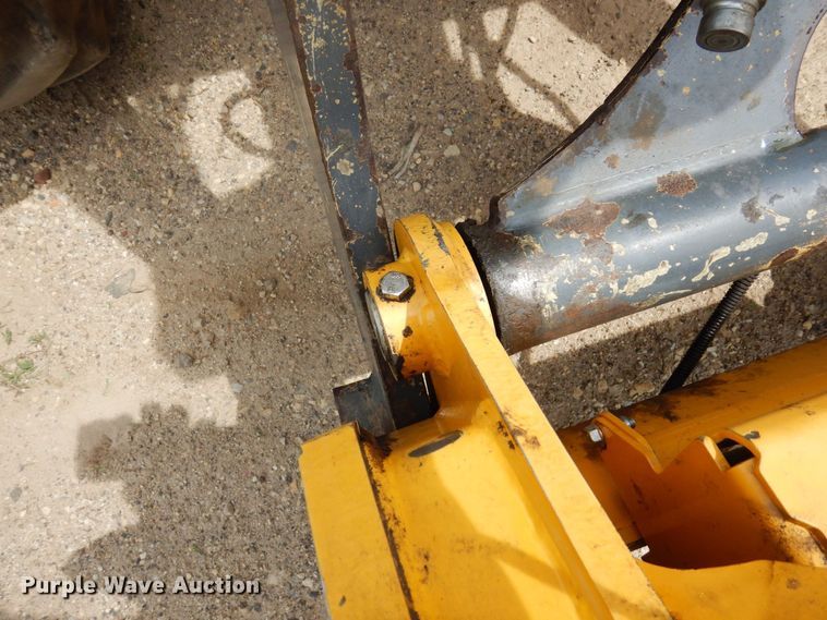 image for item AF9680 2006 John Deere 244J  wheel loader