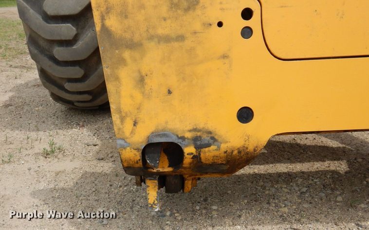 image for item AF9680 2006 John Deere 244J  wheel loader