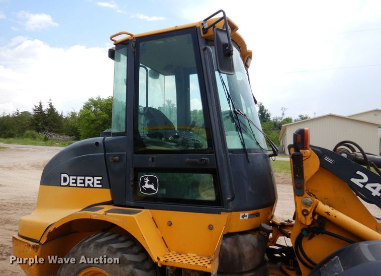 image for item AF9680 2006 John Deere 244J  wheel loader