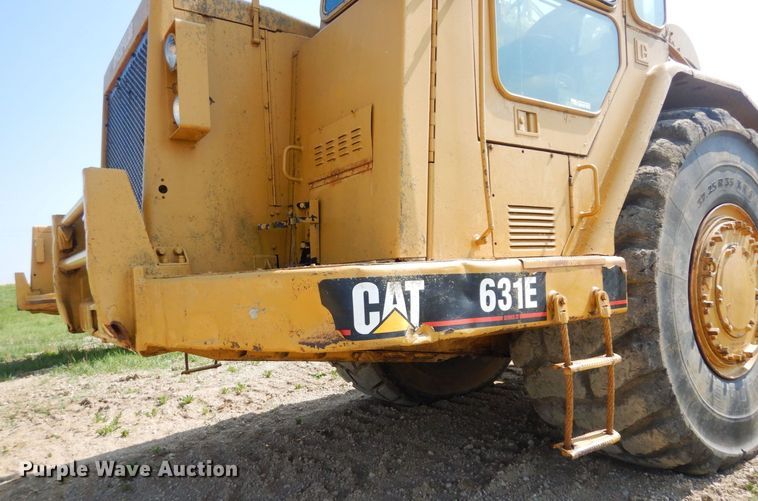 image for item AF9681 1989 Caterpillar 631E  conventional scraper