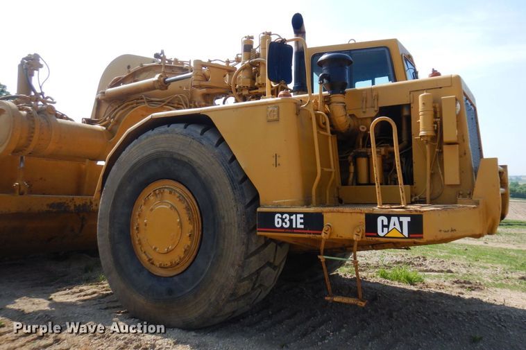 image for item AF9681 1989 Caterpillar 631E  conventional scraper