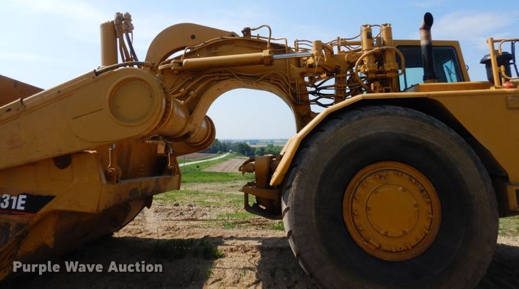 image for item AF9681 1989 Caterpillar 631E  conventional scraper