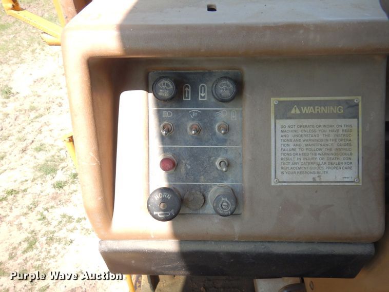 image for item AF9681 1989 Caterpillar 631E  conventional scraper