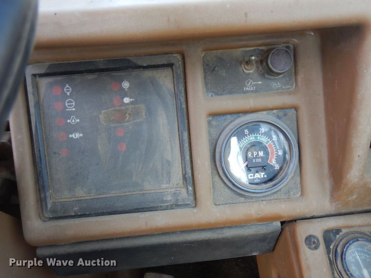 image for item AF9681 1989 Caterpillar 631E  conventional scraper