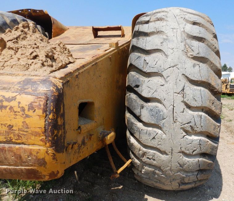 image for item AF9681 1989 Caterpillar 631E  conventional scraper