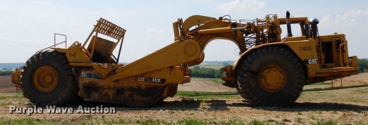 image for item AF9682 1988 Caterpillar 631E  conventional scraper