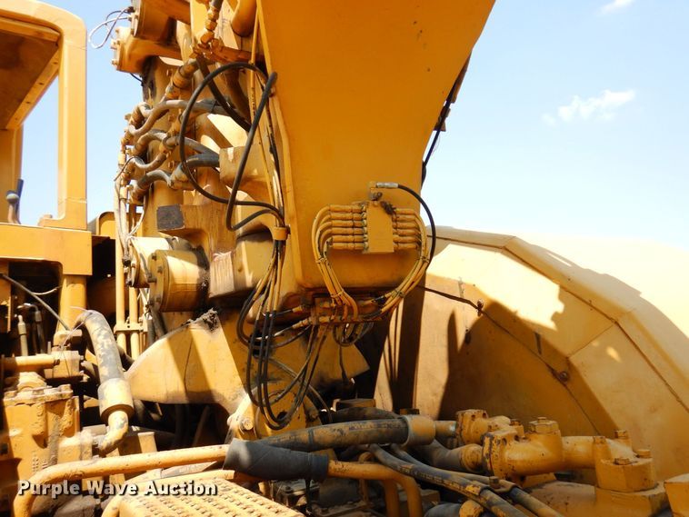 image for item AF9682 1988 Caterpillar 631E  conventional scraper