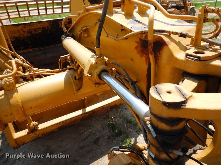 image for item AF9682 1988 Caterpillar 631E  conventional scraper