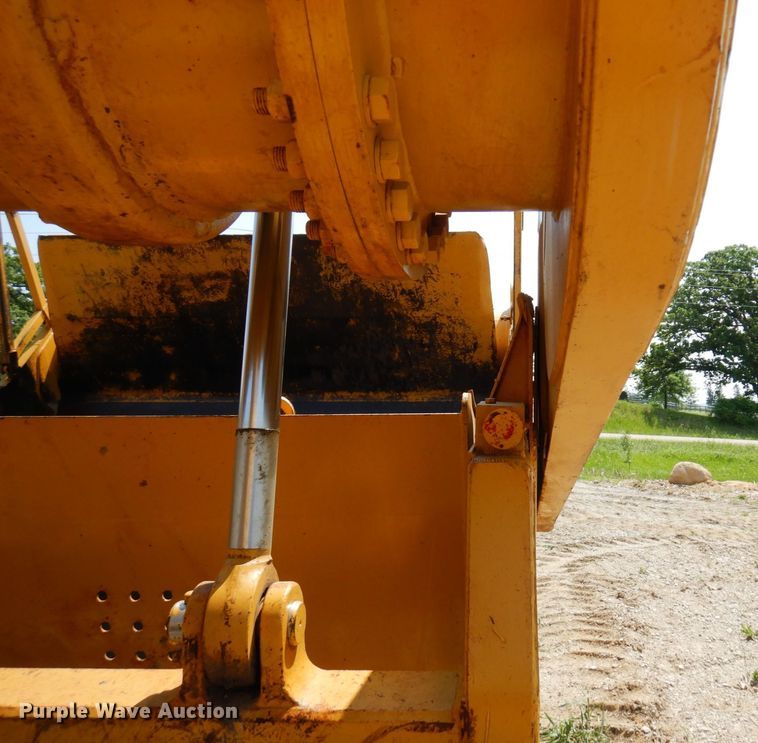 image for item AF9682 1988 Caterpillar 631E  conventional scraper