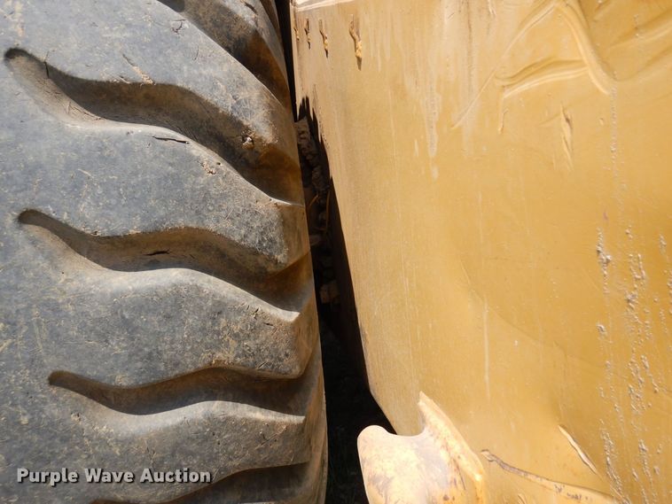 image for item AF9682 1988 Caterpillar 631E  conventional scraper