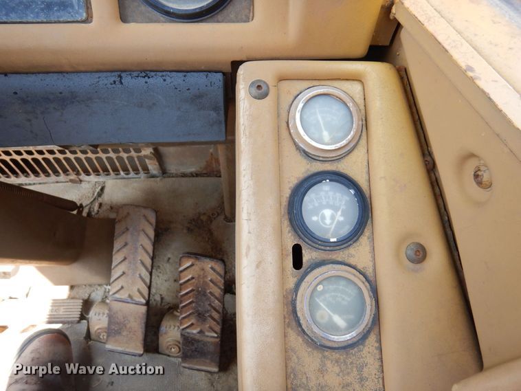 image for item AF9682 1988 Caterpillar 631E  conventional scraper