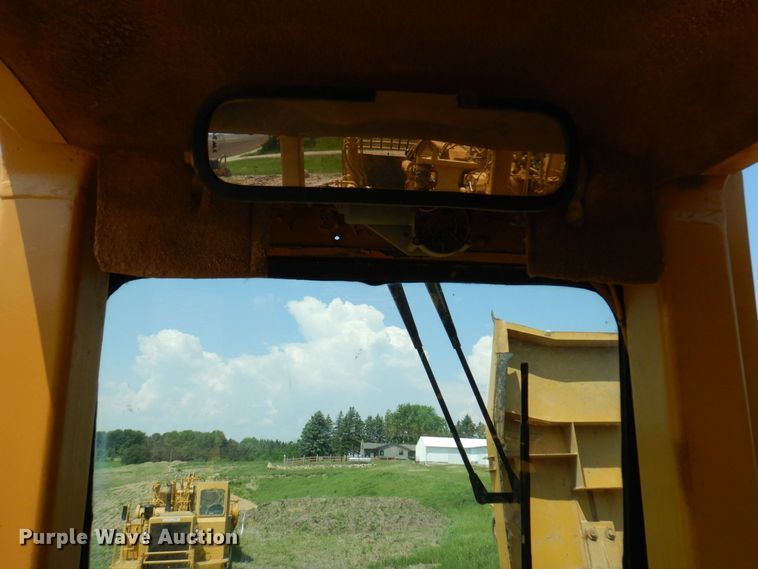 image for item AF9682 1988 Caterpillar 631E  conventional scraper