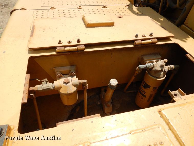 image for item AF9682 1988 Caterpillar 631E  conventional scraper