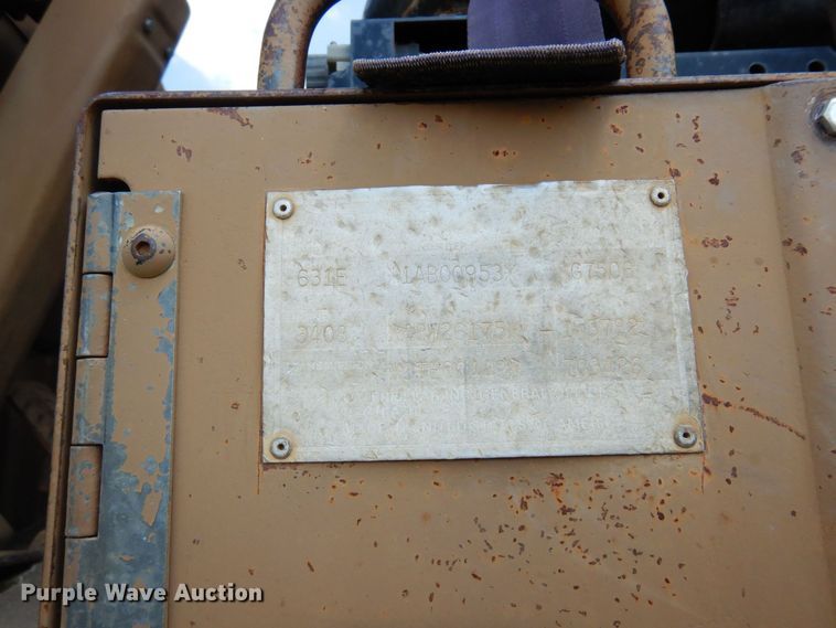 image for item AF9682 1988 Caterpillar 631E  conventional scraper